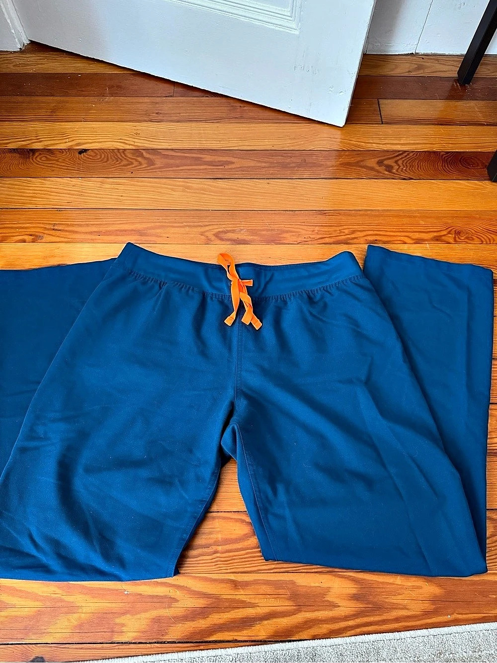 FIGS Livingston Scrub Pants